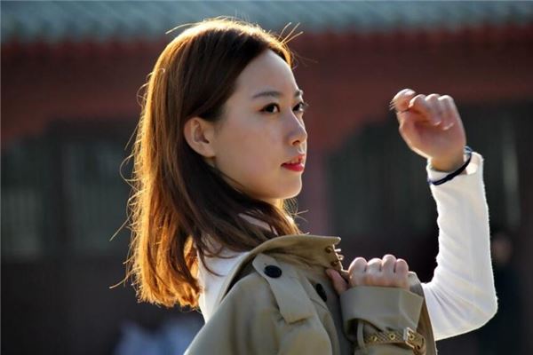 女人体毛多命好不好