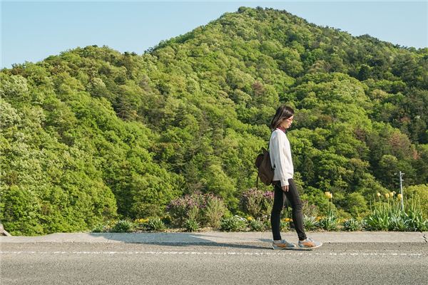 额头长痣的含义