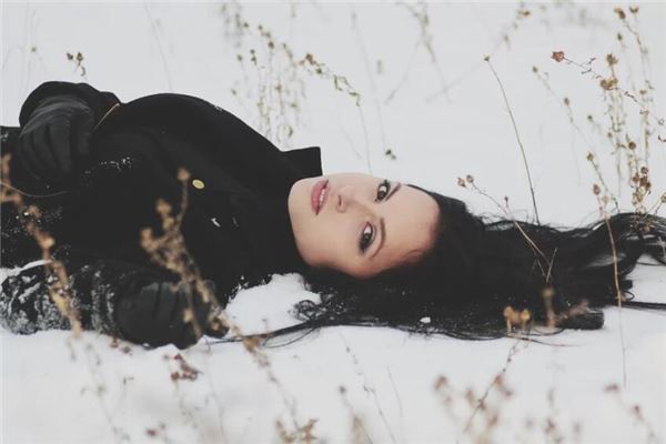 女生狐狸痣一生运势如何