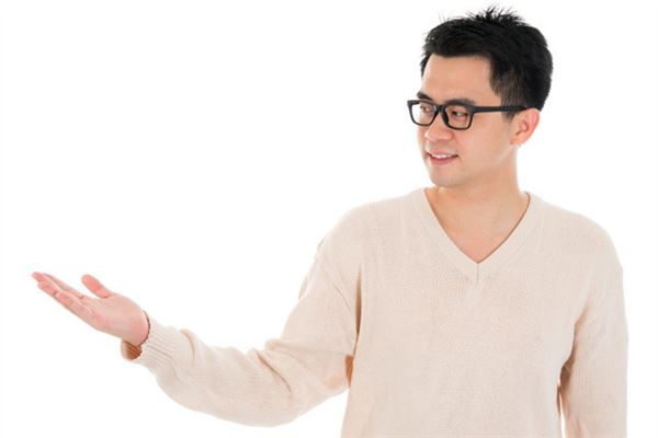 头发压颈命苦吗