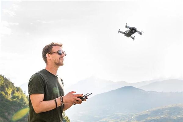 男人额头长痣可旺自身事业运势吗