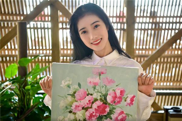 女人后背长痣一生福寿双全吗