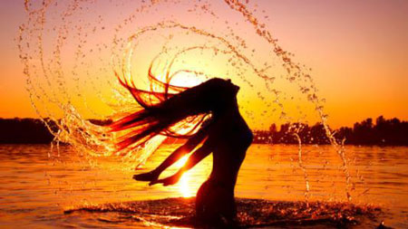 女人的面相长什么样是白眼狼