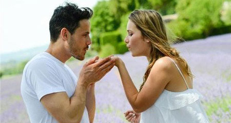 女人缘好的男生面相有哪些特征