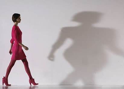 从走路姿势能看出性格吗