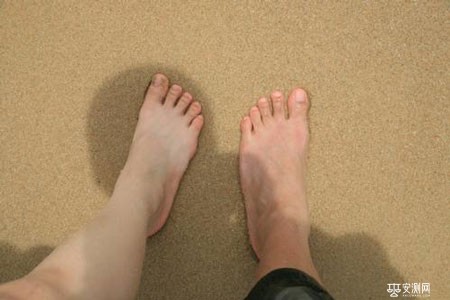 从玉足脚的形状判断命运吉凶