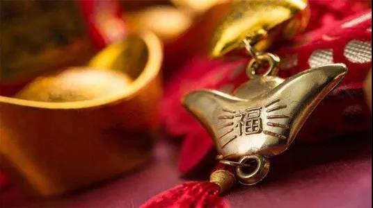 很诡异！左右眼皮跳的真正含义