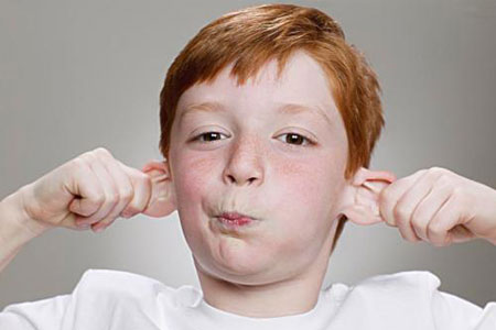 耳朵一边大一边小的人必成大器吗