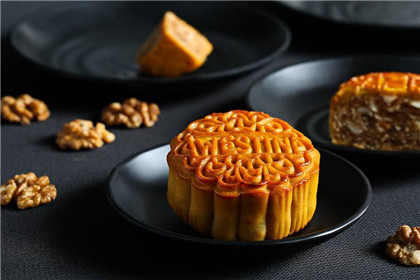 中秋节为什么要吃月饼？传统的月饼都有哪些？