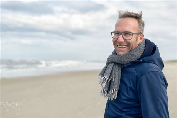 男人鼻尖长痣会带来福气吗