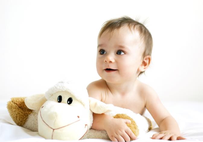 老婆属鼠老公属鸡2021年怀孕生小孩合适吗?