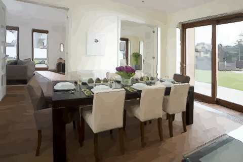 看一看餐桌的摆放方向与风水禁忌有哪些